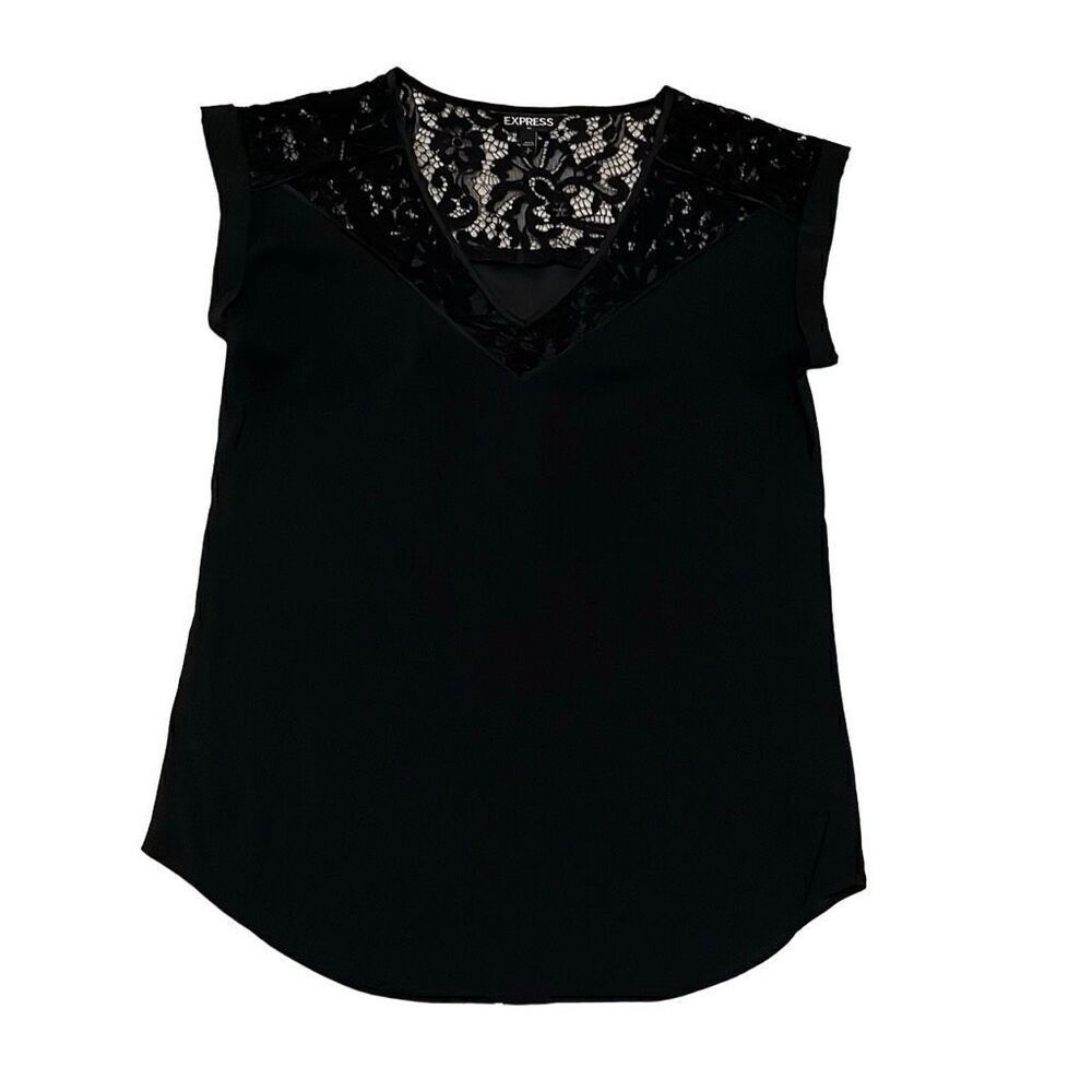 Express Lace Tee